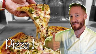 PIZZA 🍕 Recette FACILE et RAPIDE 👨‍🍳🌾👩‍🍳 [upl. by Durware]