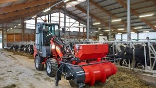 Weidemann – Hoftrac® 1160 Kabine mit Futterräumer [upl. by Harragan]