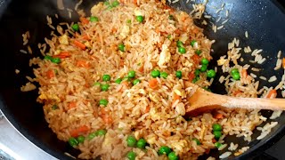 HOW TO MAKE A DELICIOUS CHINESE FRIED RICE RECIPE [upl. by Nettle]