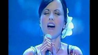 Dolores ORiordan Ave Maria live7az [upl. by Esilanna]